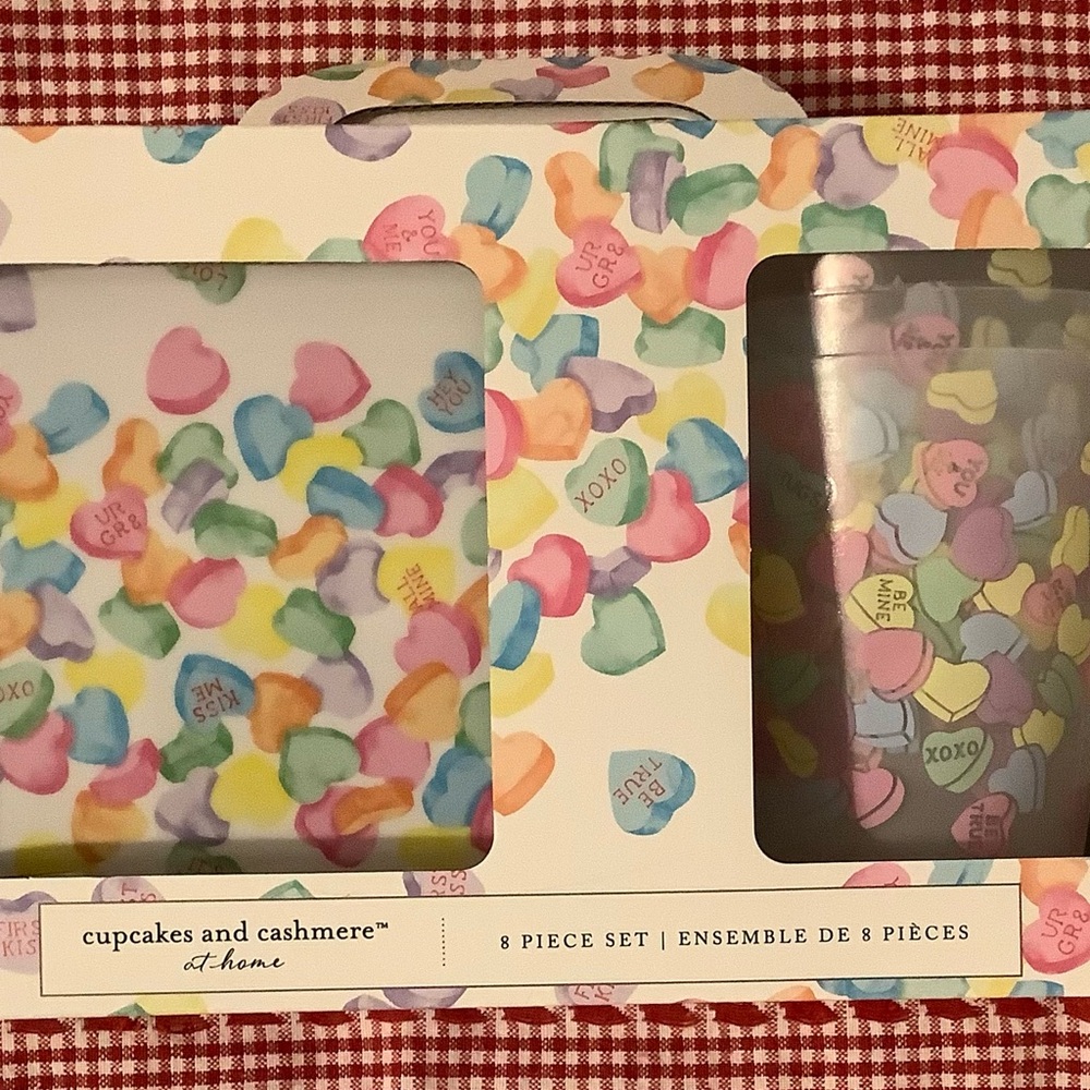 Cupcakes and Cashmere Valentines Sweet Tarts Set of 16 Plates & Cups